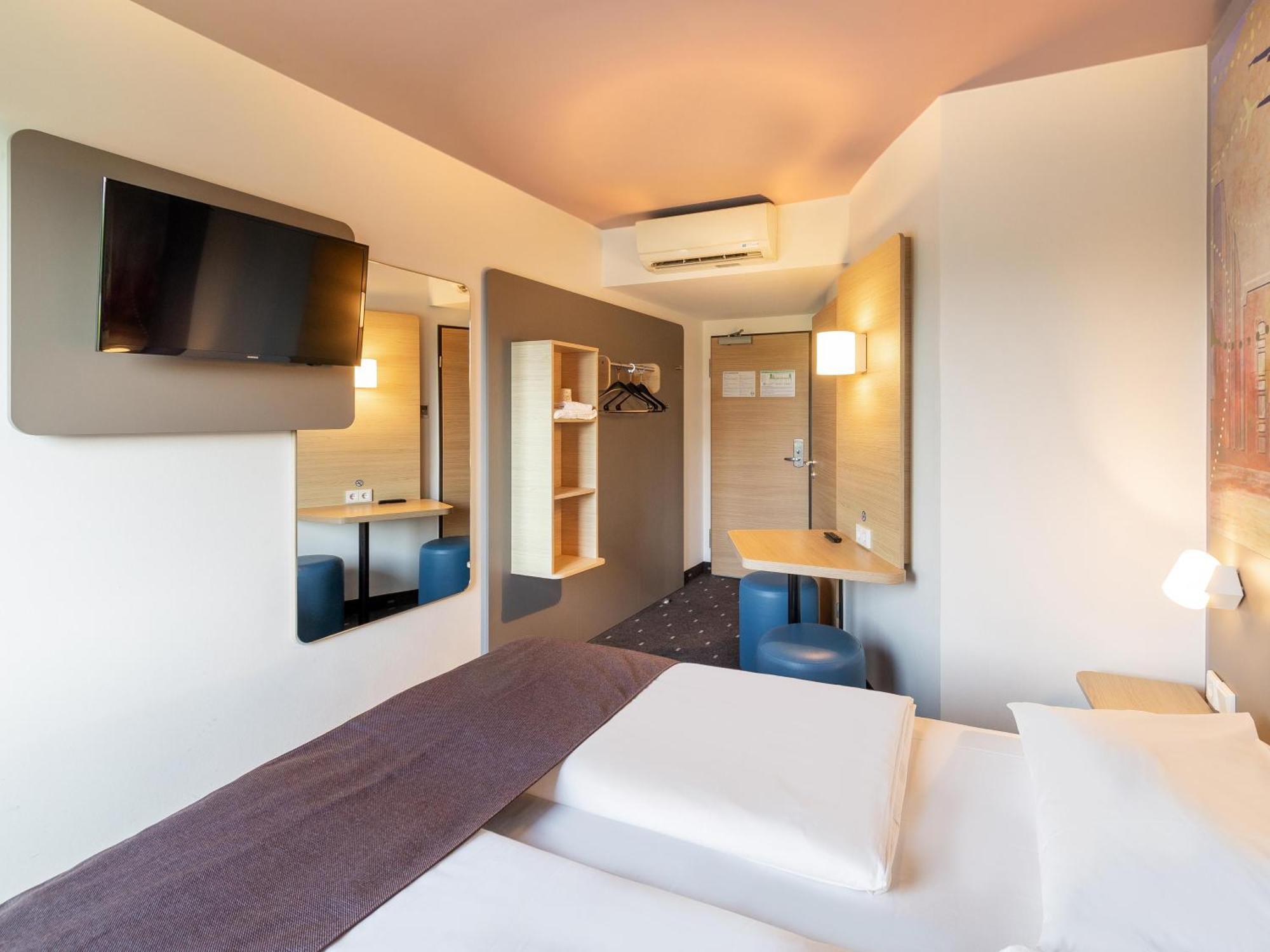 B&B Hotel Duesseldorf-Airport Eksteriør bilde
