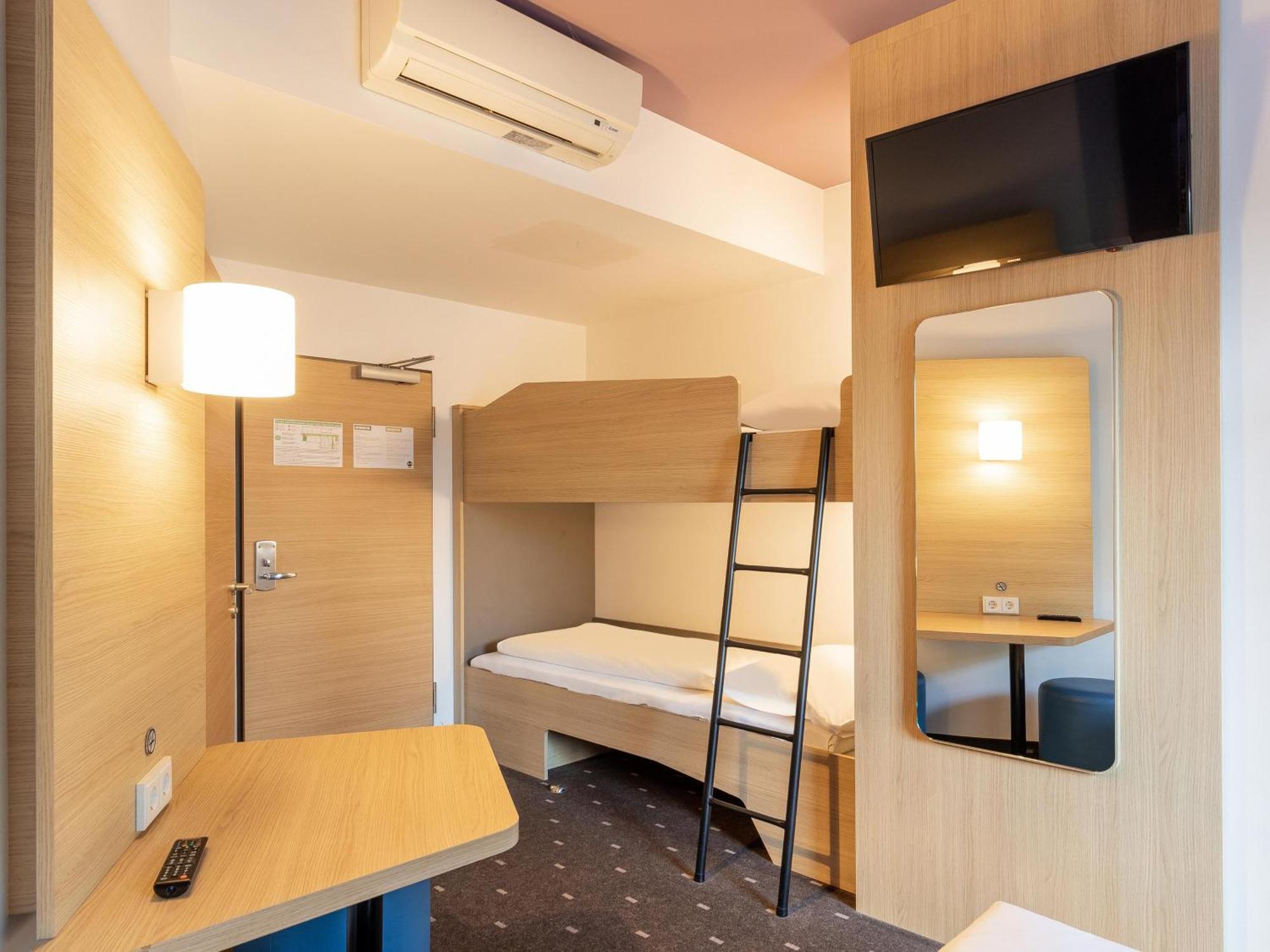 B&B Hotel Duesseldorf-Airport Eksteriør bilde