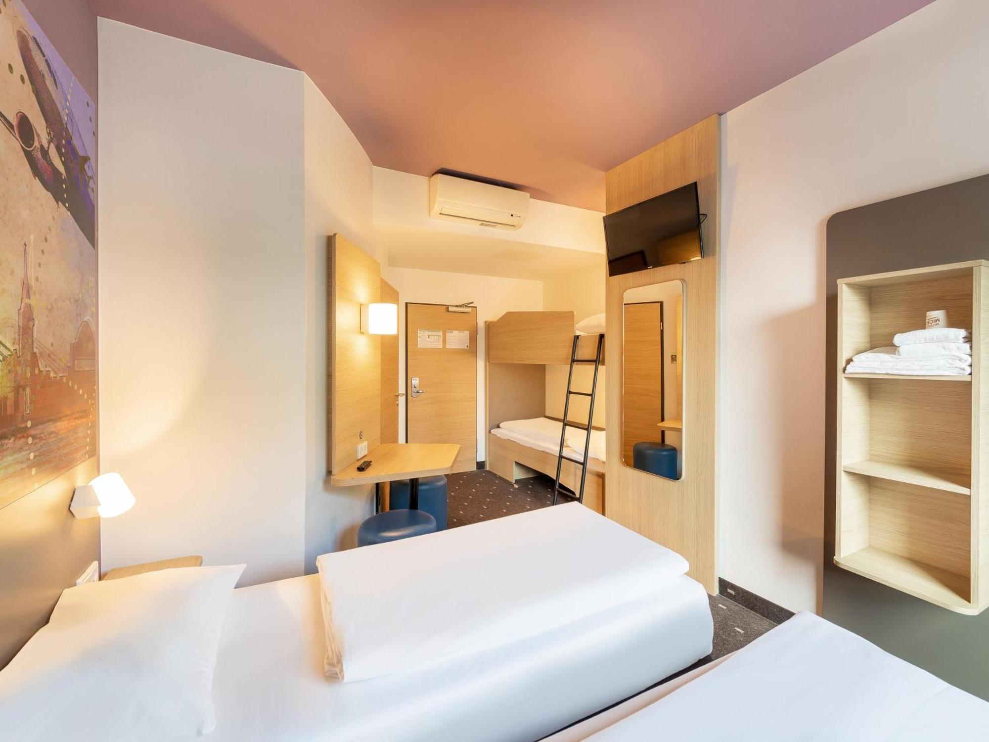 B&B Hotel Duesseldorf-Airport Eksteriør bilde