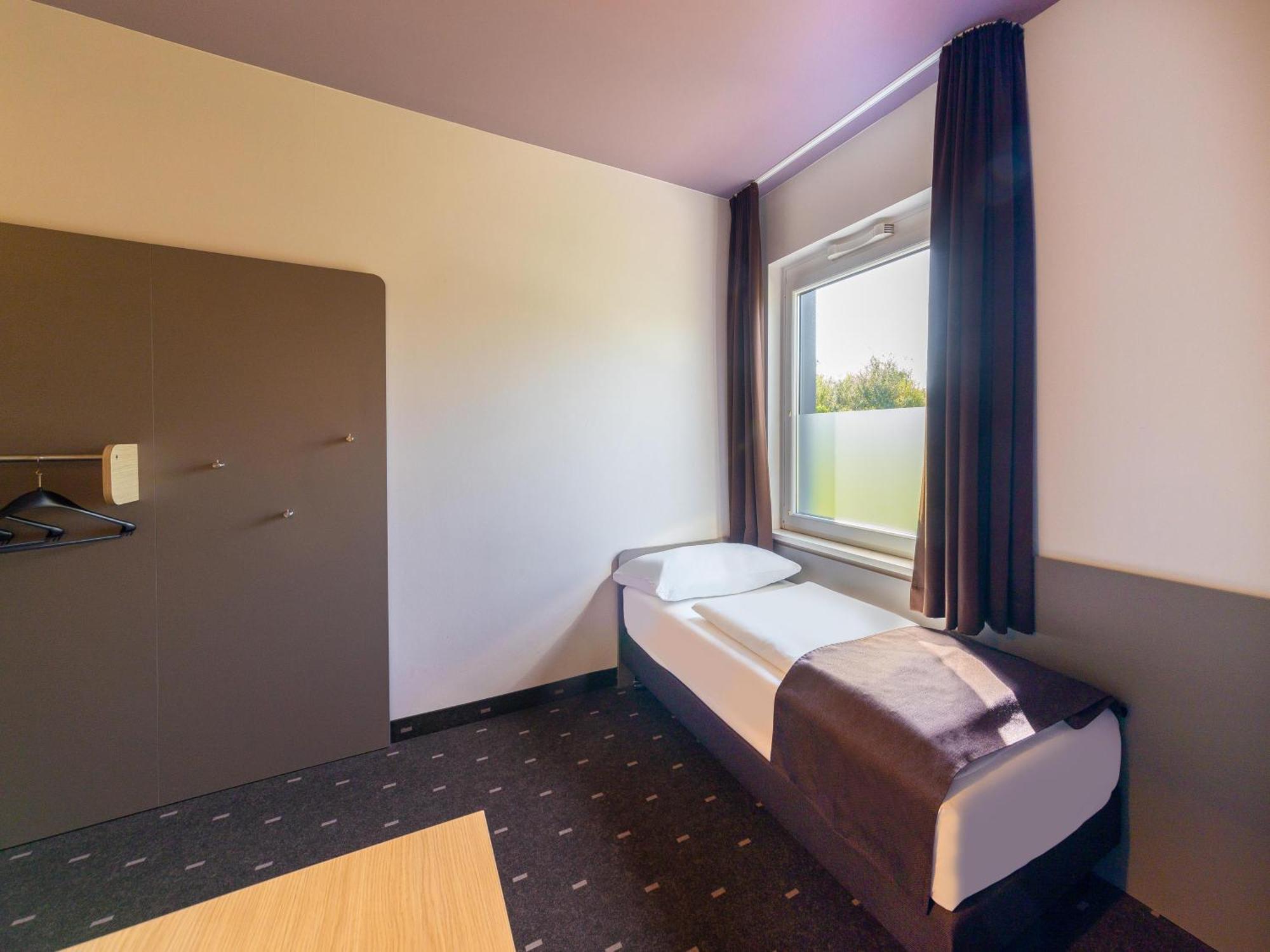 B&B Hotel Duesseldorf-Airport Eksteriør bilde